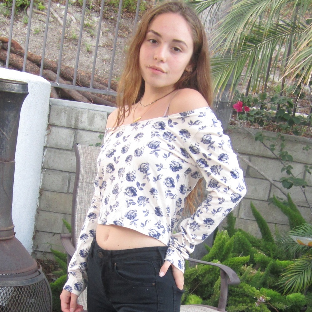 Forever 21 Floral Crop-Top